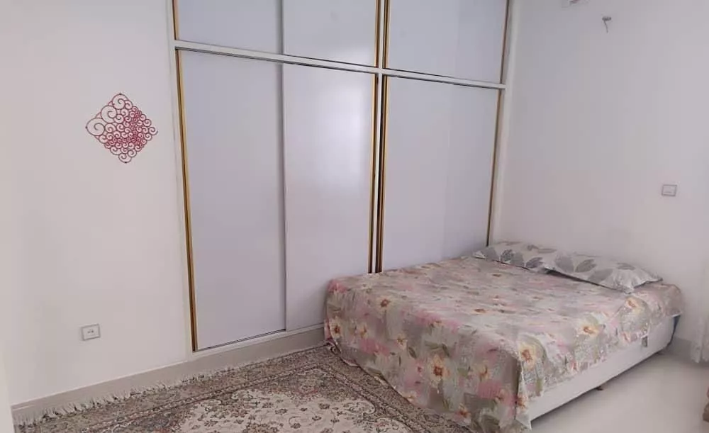 باغ ویلا و استخر اب گرم سپیدان سربست