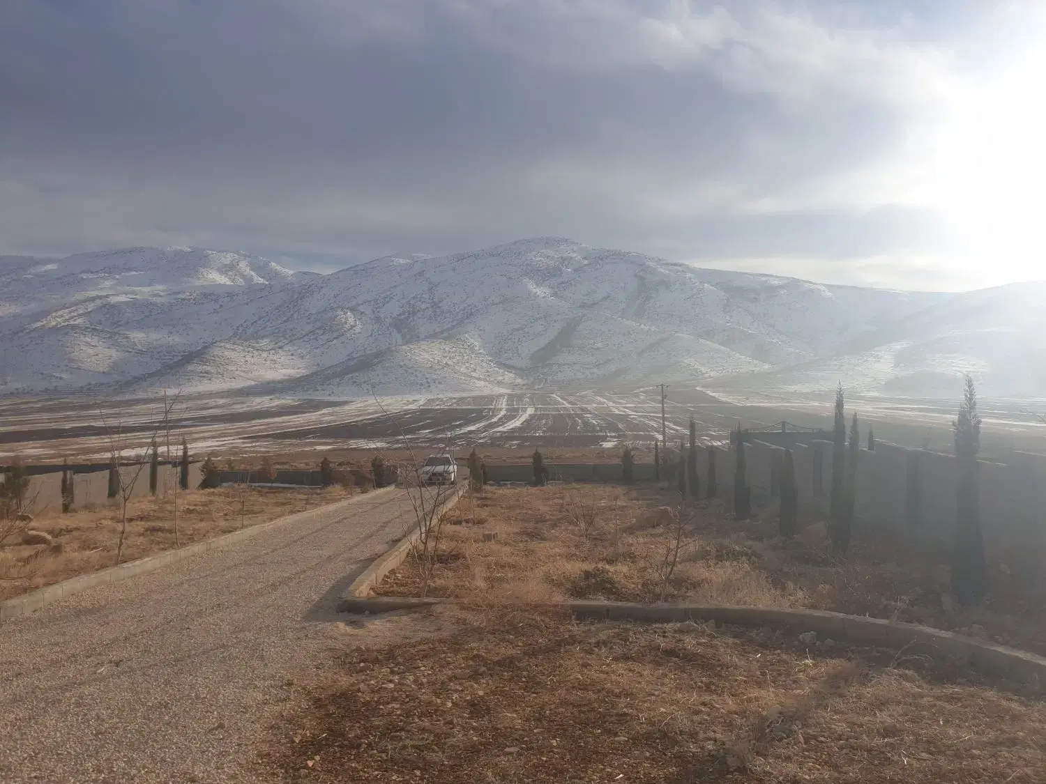 ۱۲۰۰ متر زمین باغ
