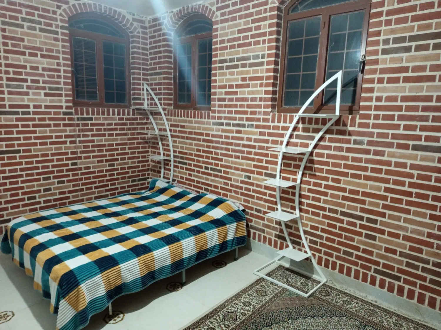 ویلای طرح سنتی نزدیک بیرجند