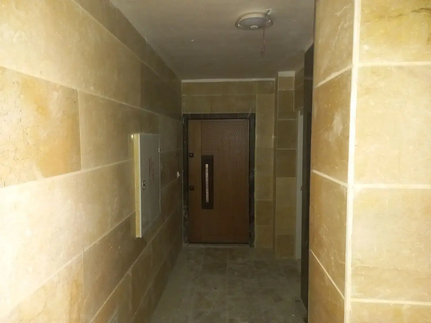 آپارتمان رهنان شهیدان غربی