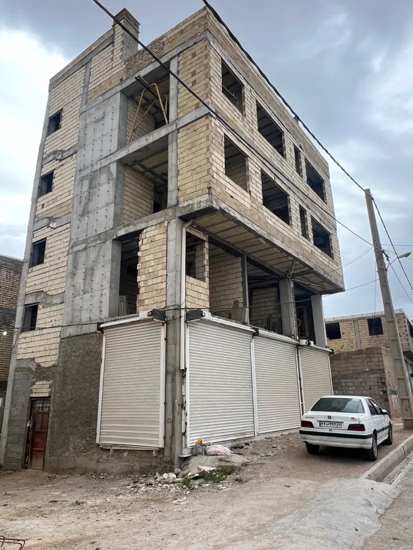 فروش‌ مجتمع تجاری و مسکونی
