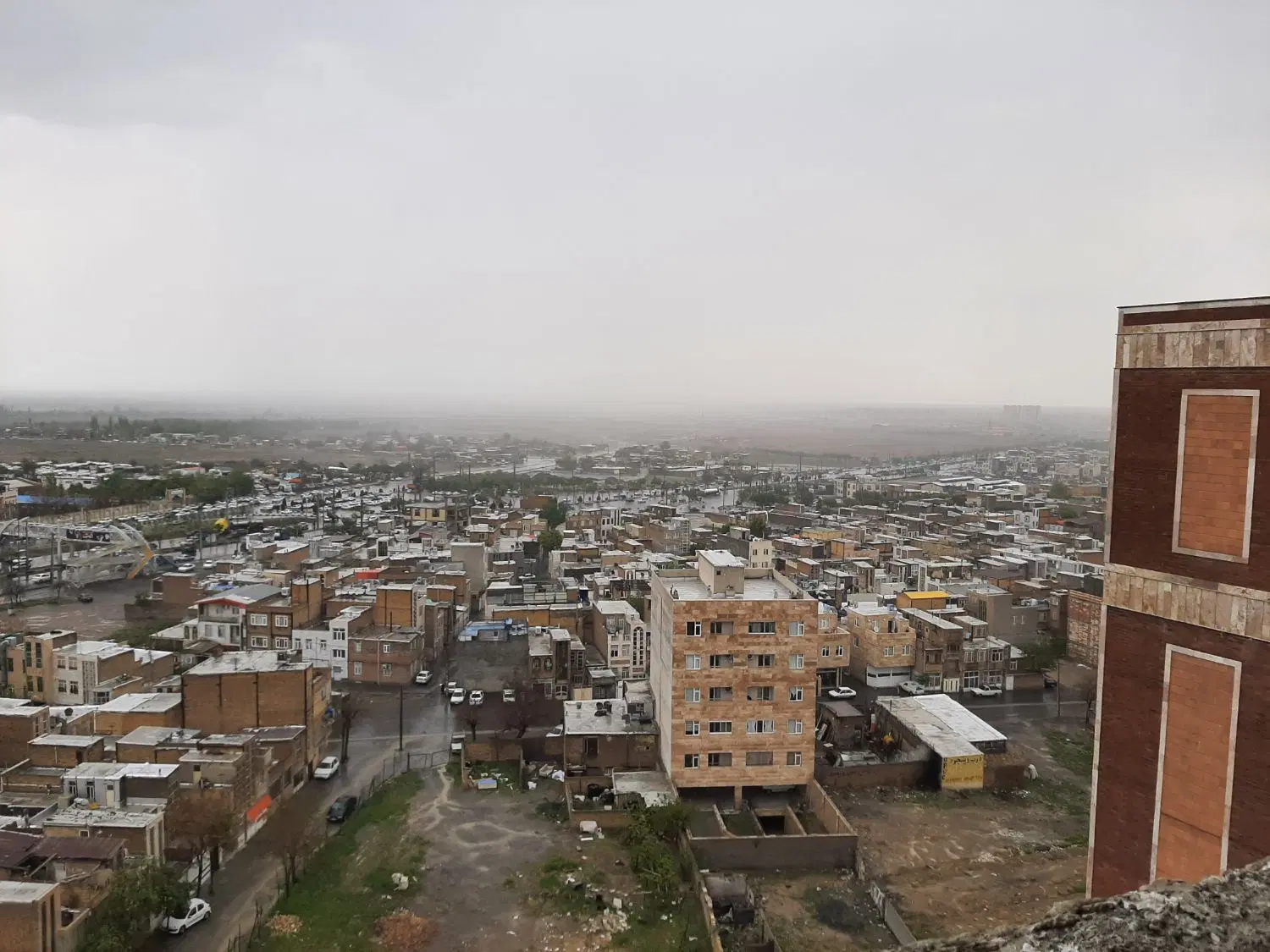 آپارتمان ۱۰۰متر کلید نخورده