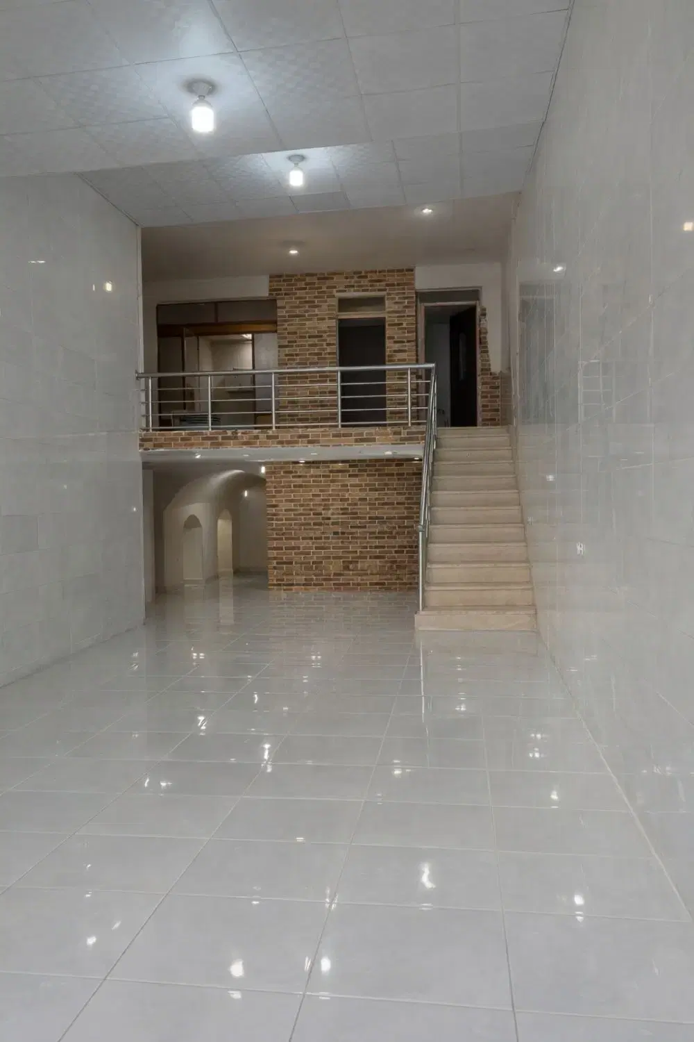 150متر مغازه