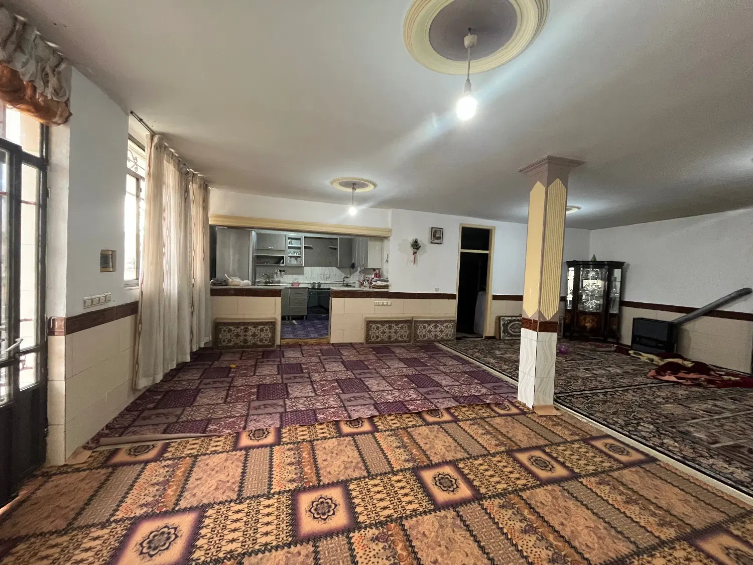 خانه ویلایی واقع در نوکند