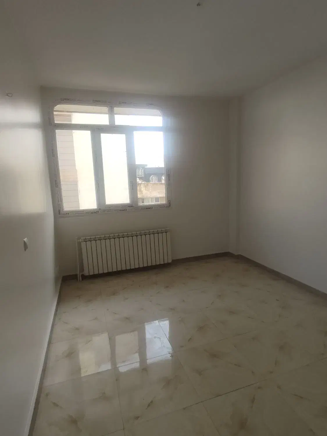 ۷۷ متر دو خواب،توافق برای فروش یکجا،سازمان شمال