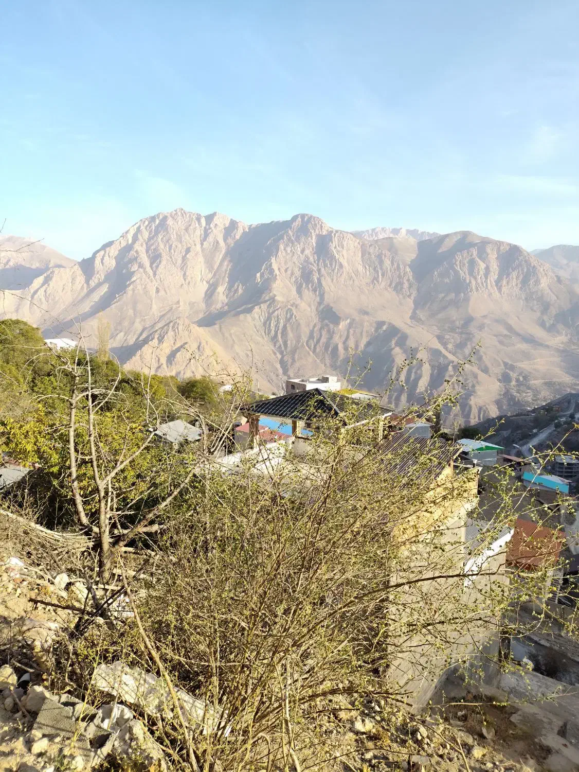 زمین 120متری