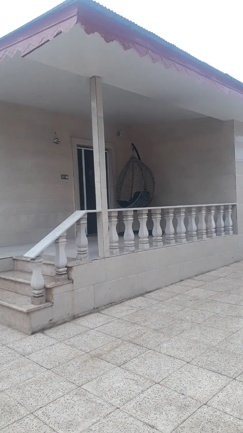 اجاره روزانه ویلا پارکینگ دار مالک هستم