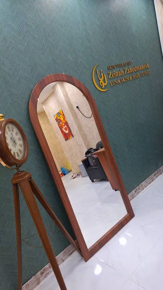 اجاره لاین و اتاق در کلینیک زیبایی نادری