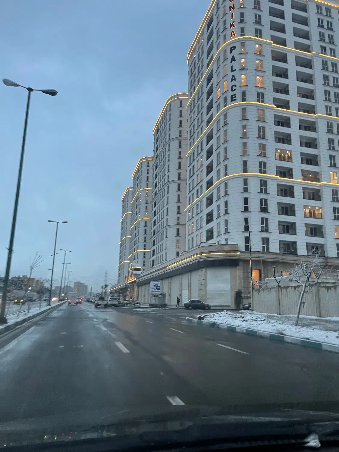 ۱۱۰ متر رونیکا پالاس کوهک