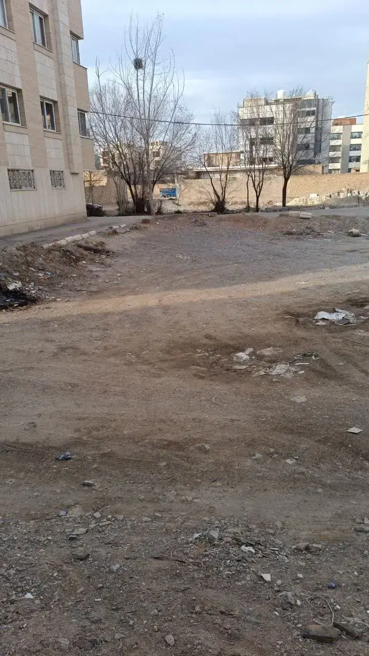 زمین مسکونی ۲۵۲ متری