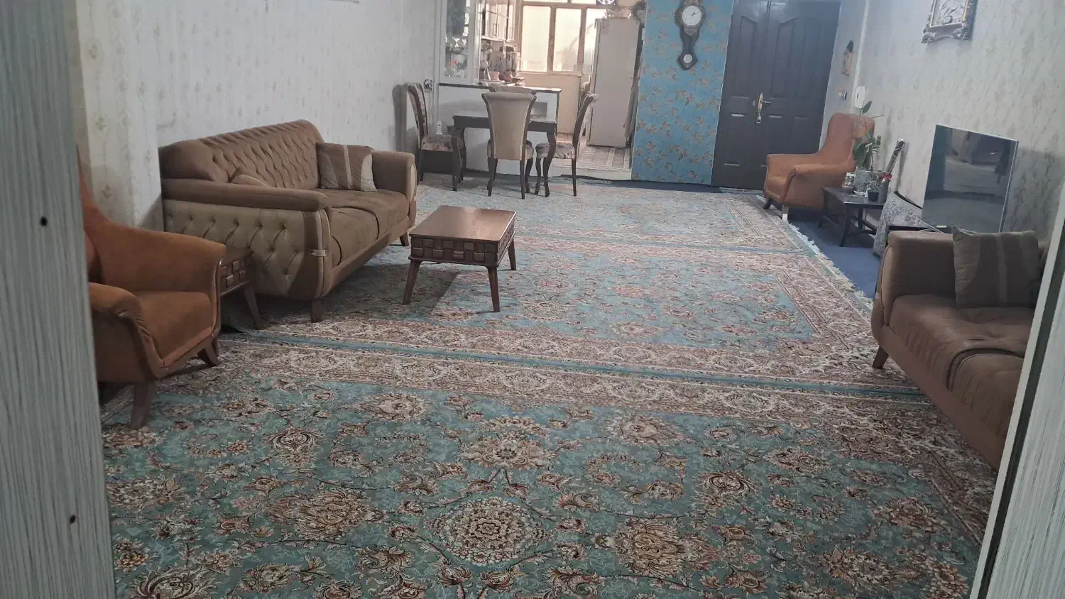 آپارتمان 100 متر زیر بنا غرق در نور