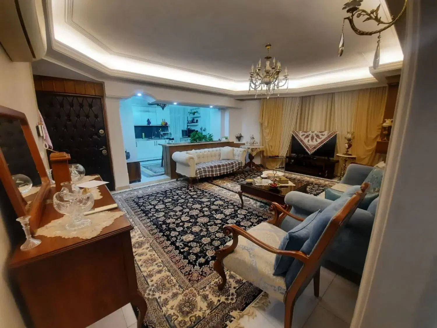 خانه ۸۸ متری تمیز