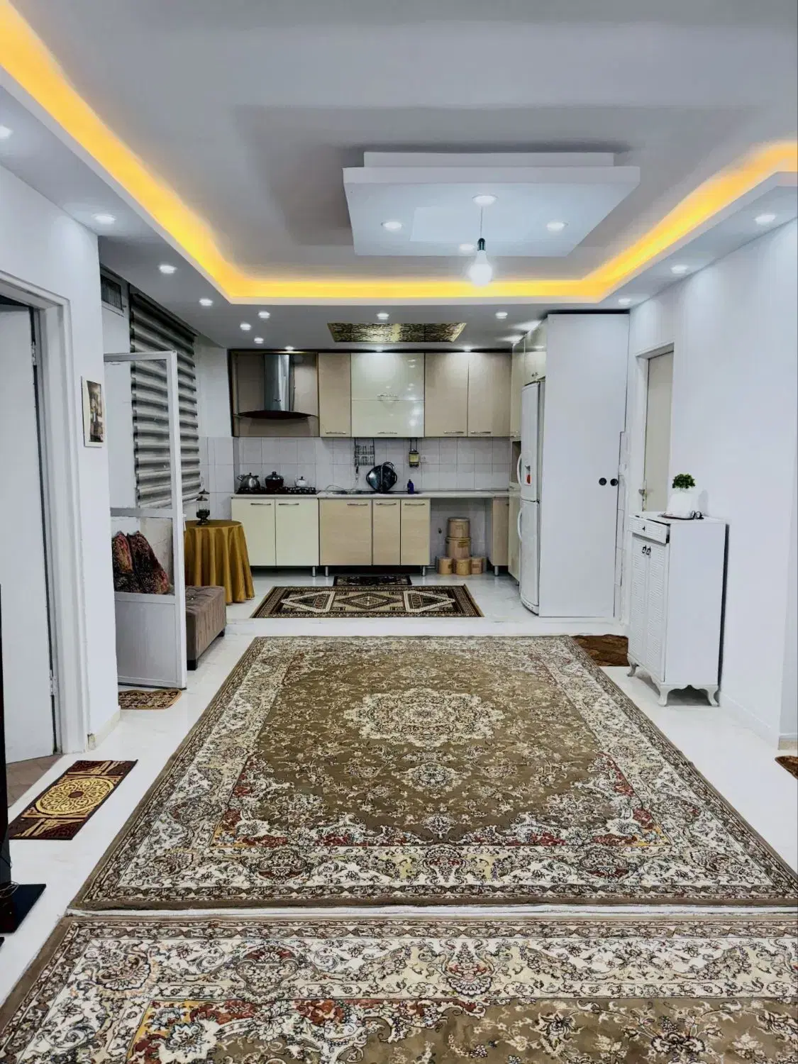 اپارتمان ۷۰ متری یک خواب  شهرک ۱۱۰