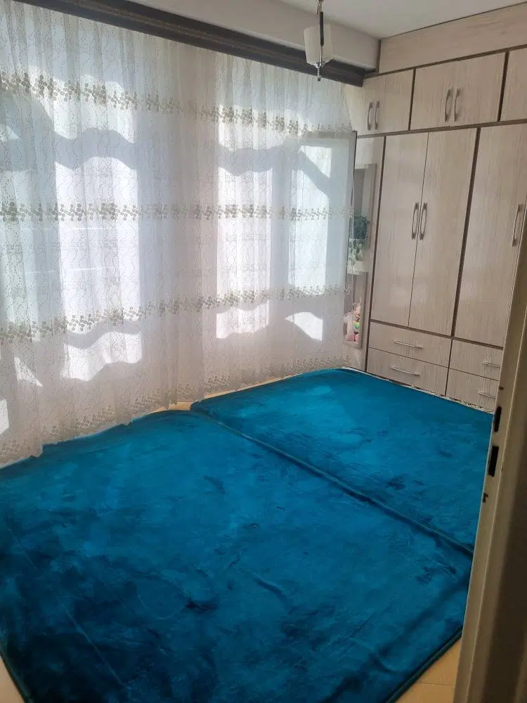 رهن کامل تک واحدی لیدای ولیعصر