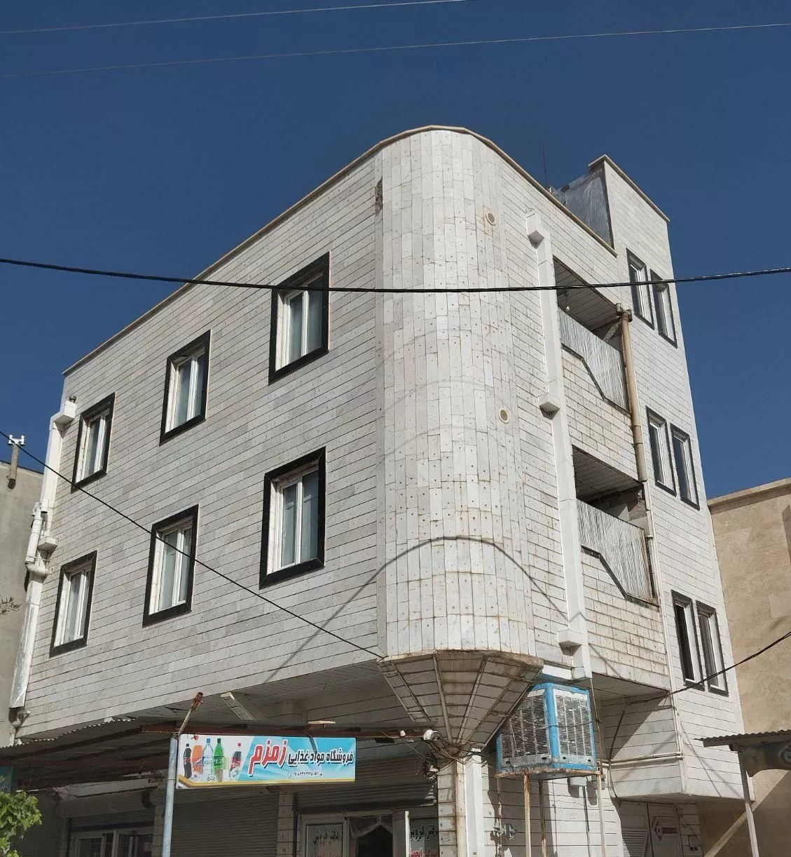 آپارتمان طبقه دوم فرهنگیان فازدو