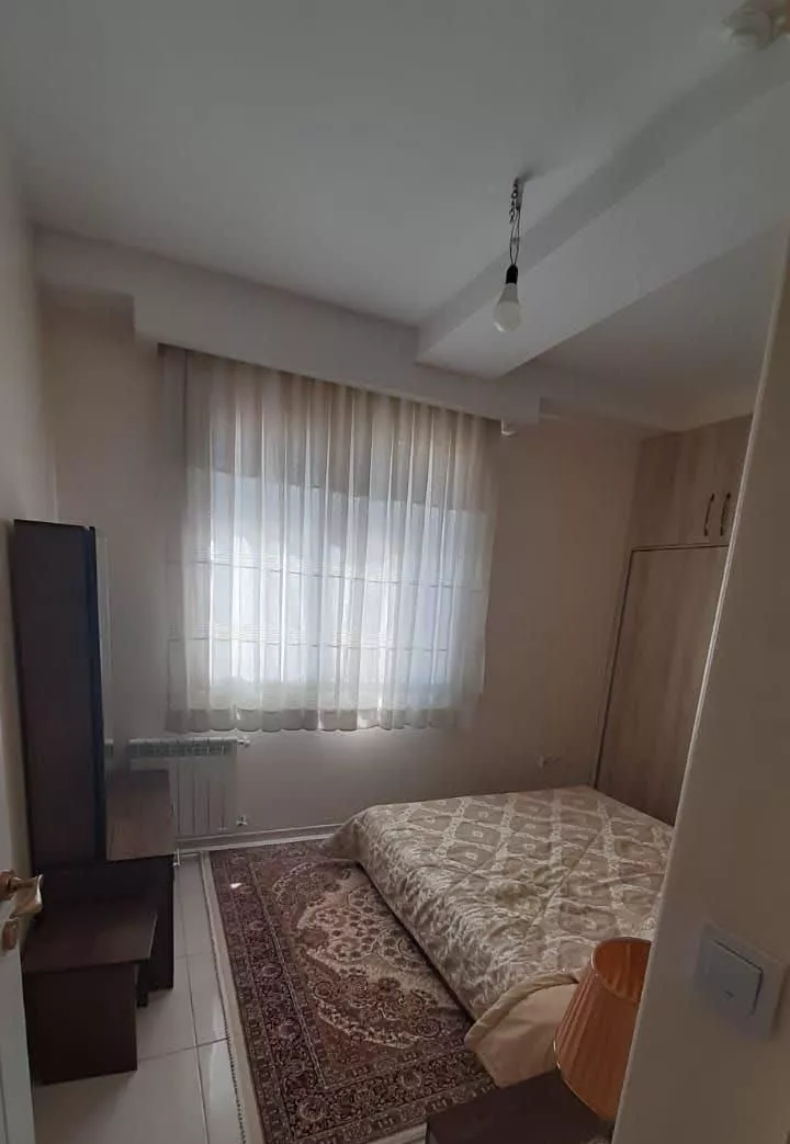 آپارتمان ۹۳ متری  دو خواب ، تهرانسر