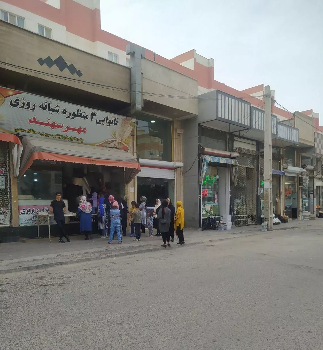 مغازه بازارچه مهر سهند فاز 2