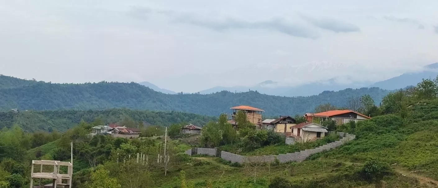 خانه روستایی به همراه 400 متر زمین