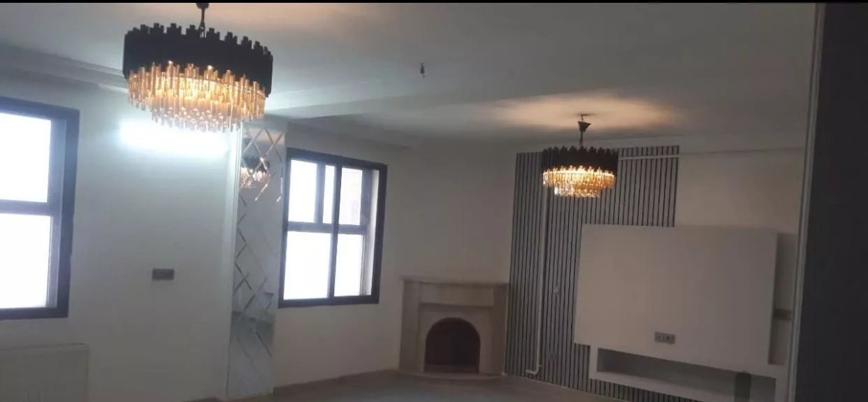 آپارتمان ۱۱۰ متری غزال شهدای محراب