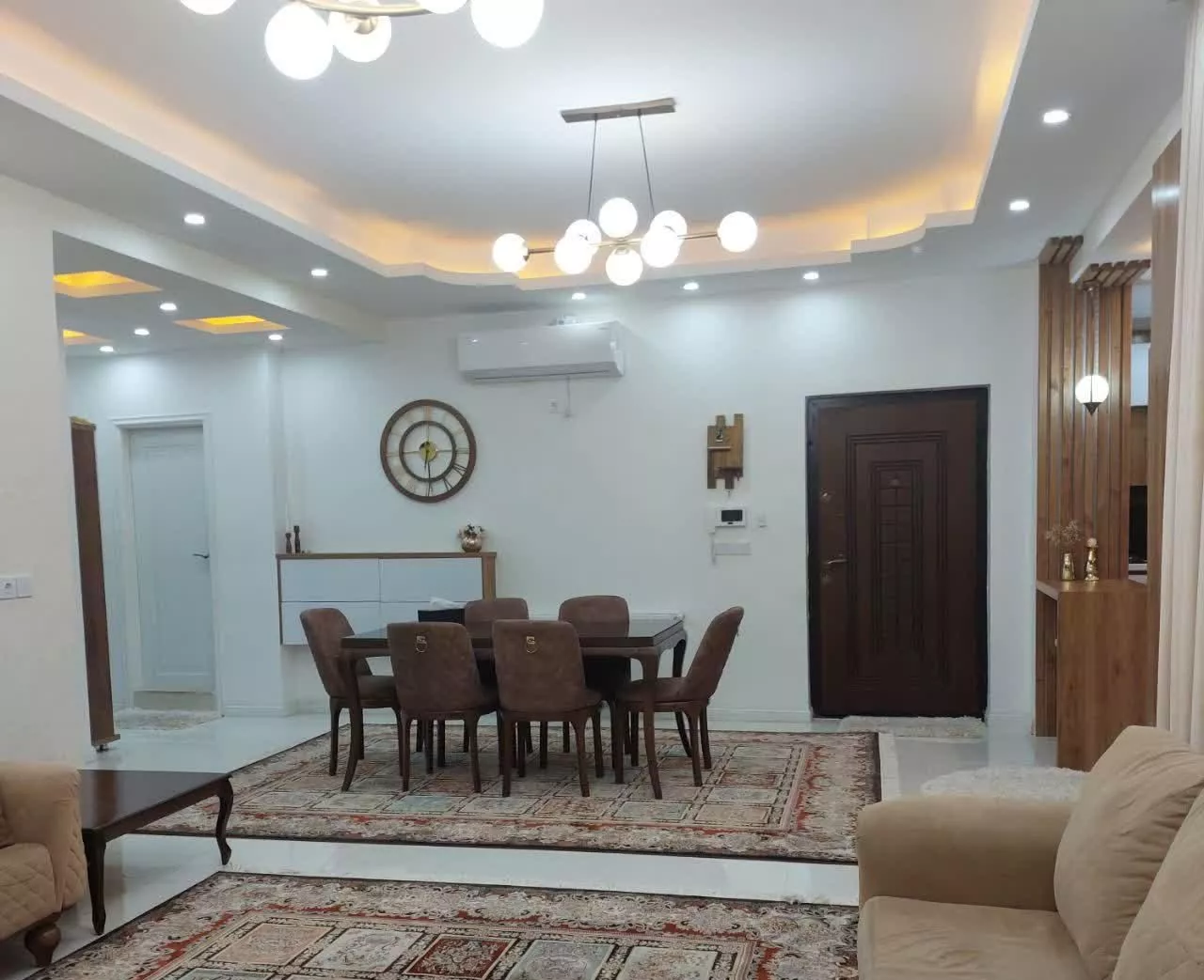 آپارتمان ۱۰۸ متری خیابان امام رضا