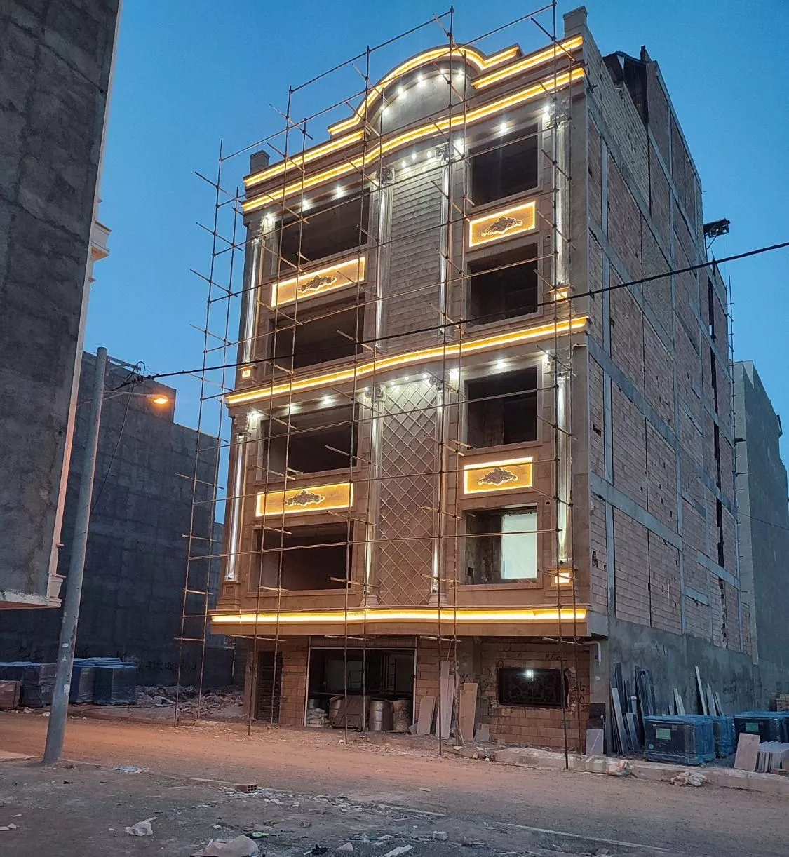آپارتمان شهرک روحانیون منطقه یک نسیم شهر