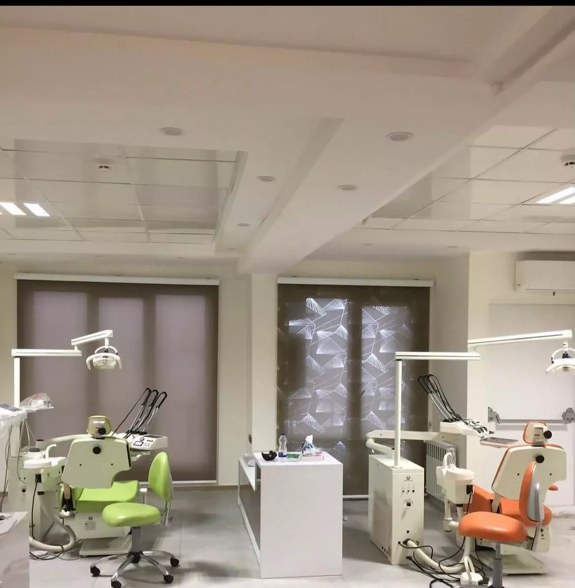 مطب دندان پزشکی با تجهیزات