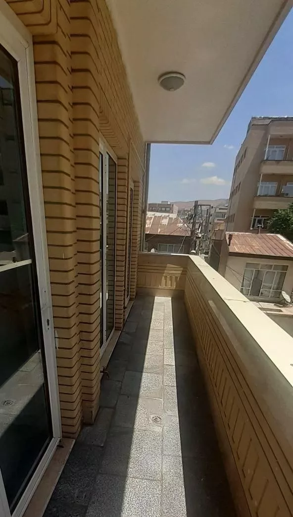 رهن واجاره آپارتمان در شمس تبریزی