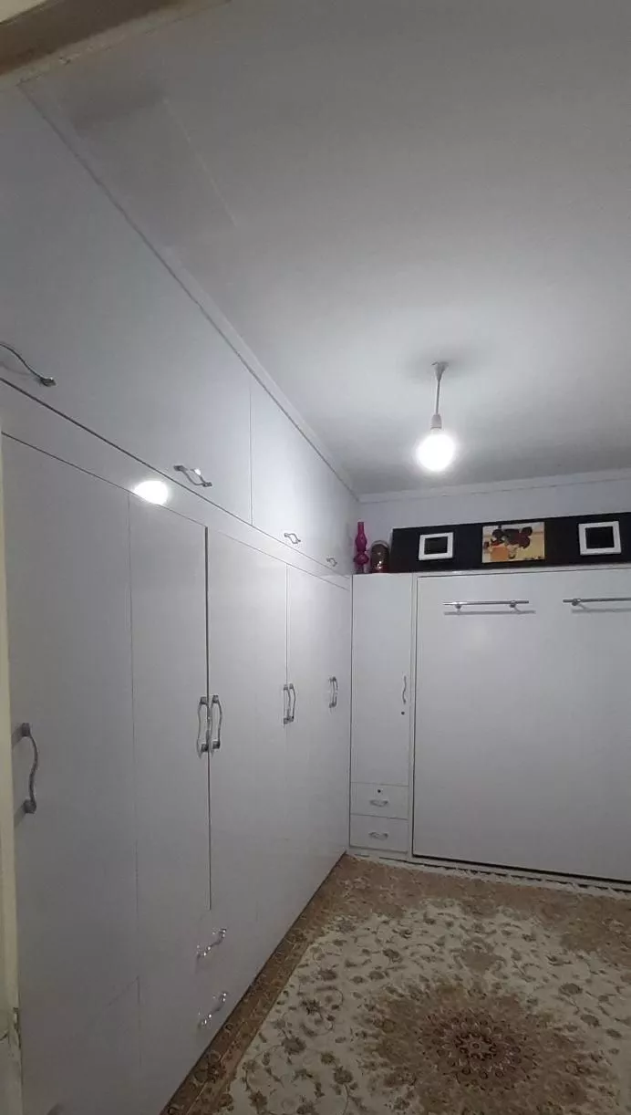 آپارتمان صدمتری دوخوابه غرق در نور