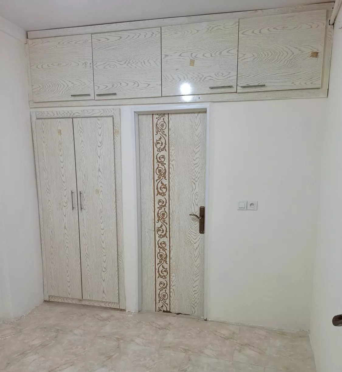 آپارتمان 90 متری میدان ابوطالب دو خواب