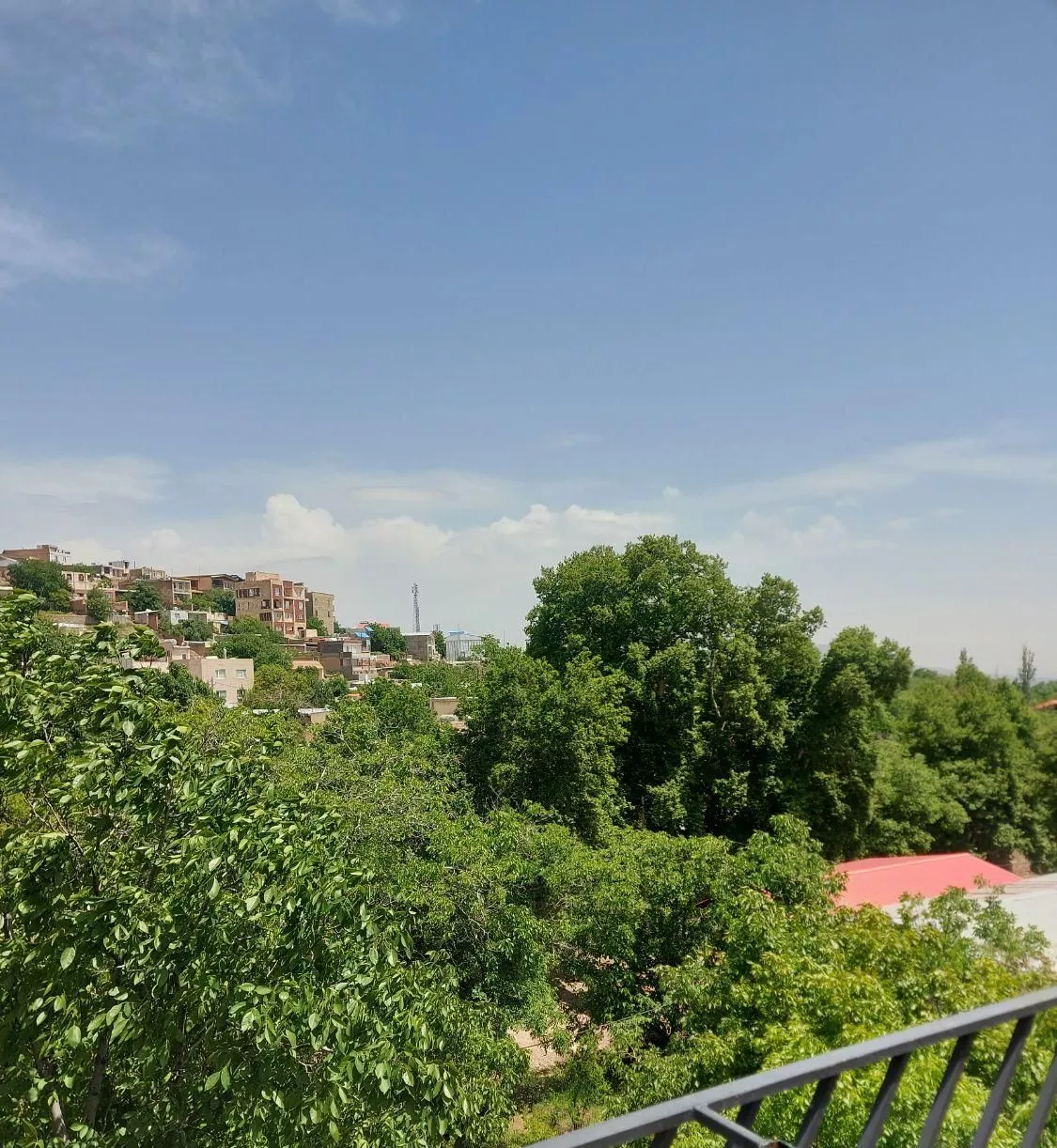 ویلا باغ ۴۸۰ متر سه خوابه استخر و جکوزی