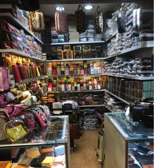 مغازه بازار تهران کویتی ها پاساژ مفید