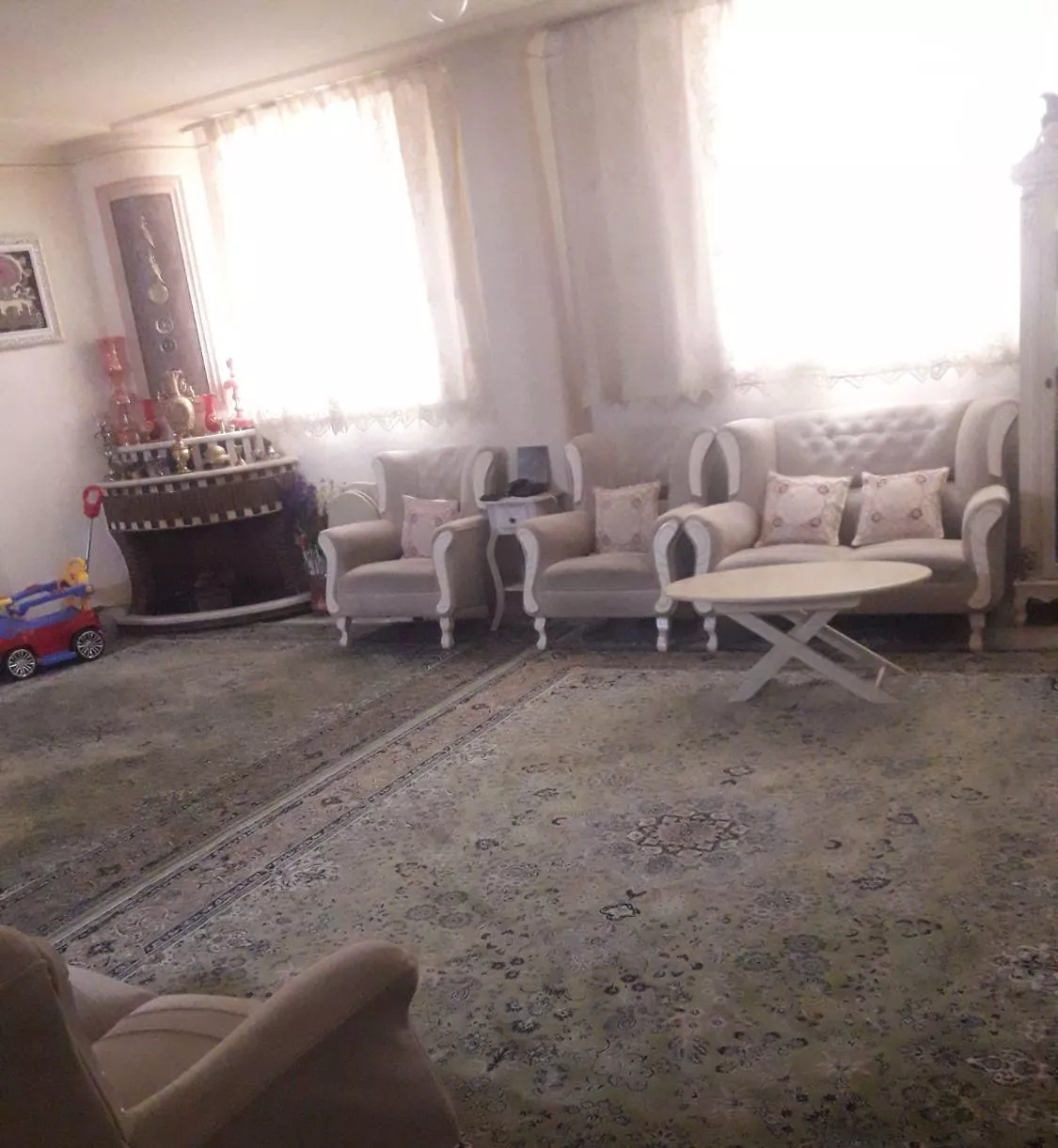 آپارتمان ۹۰ مترسنگسر میدان امام رضا منطقه دردشت