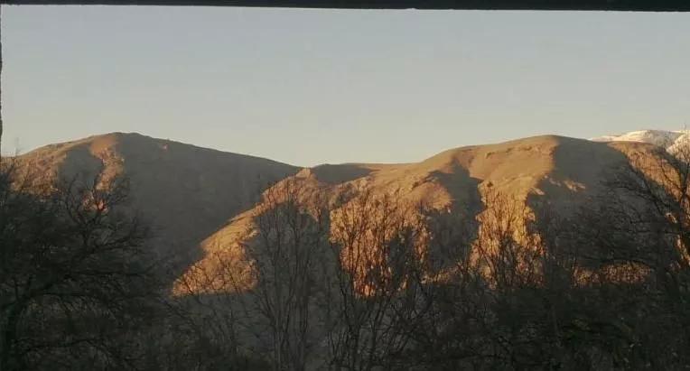 ویلای کوهستانی با مناظر زیبا