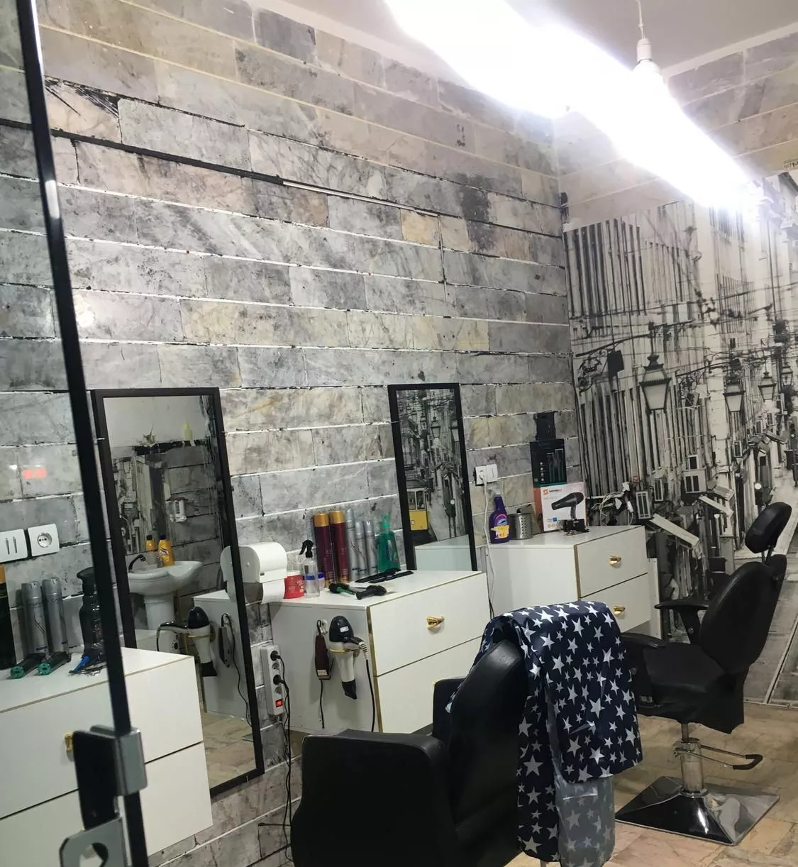 واگذاری مغازه آرایشگاه مردانه و زنانه