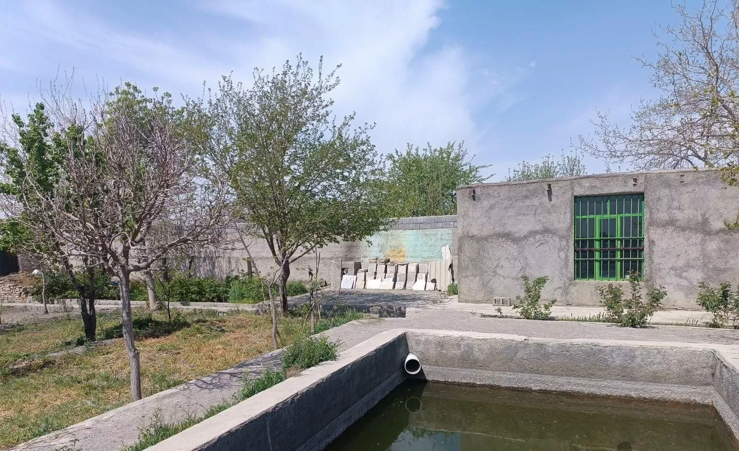 مهرمادر خواجه ربیع2000متر باغ نزدیک به مترو