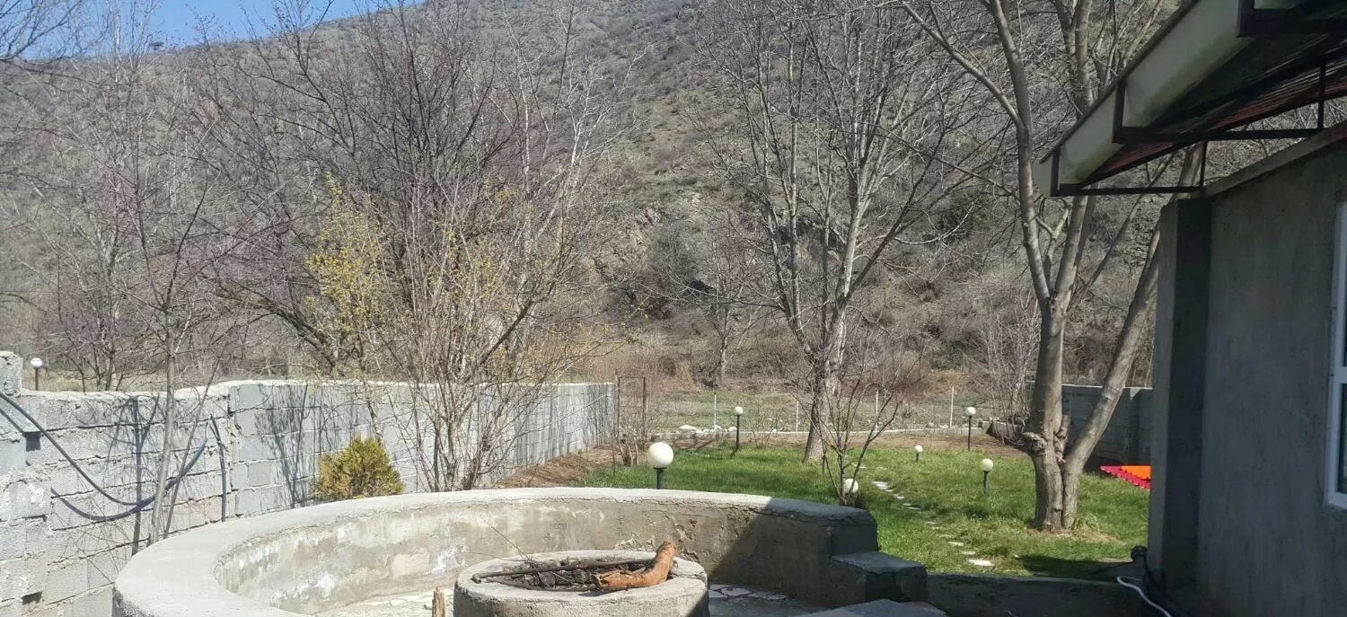 اجاره ویلا باغ در کلیبر استخر دار سرپوشیده آب گرم