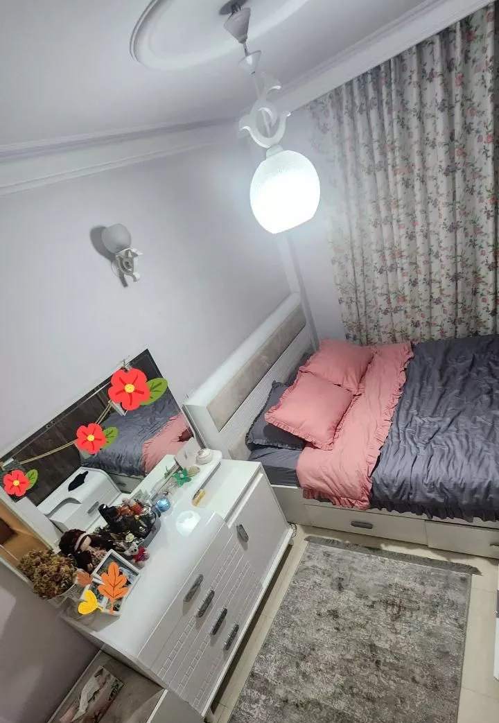 آپارتمان 50 متری تک واحدی یک خوابه در خیابان دهقان