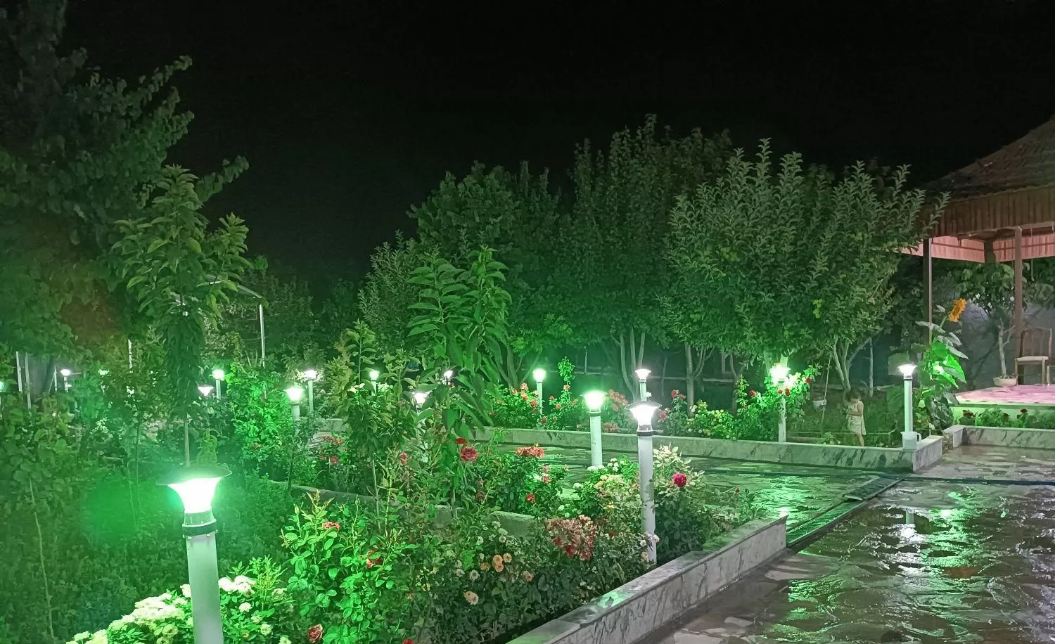 باغ ویلا در سرسبز منطقه مشهد