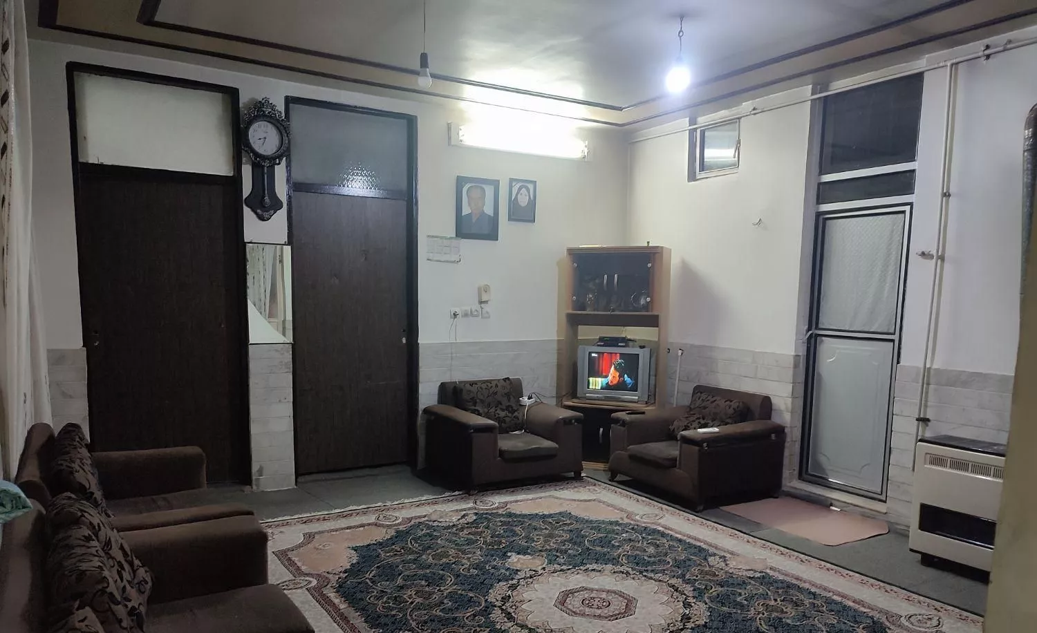 خانه کلنگی در کمربندی صیاد شیرازی . ۳۰۷ متر زمین