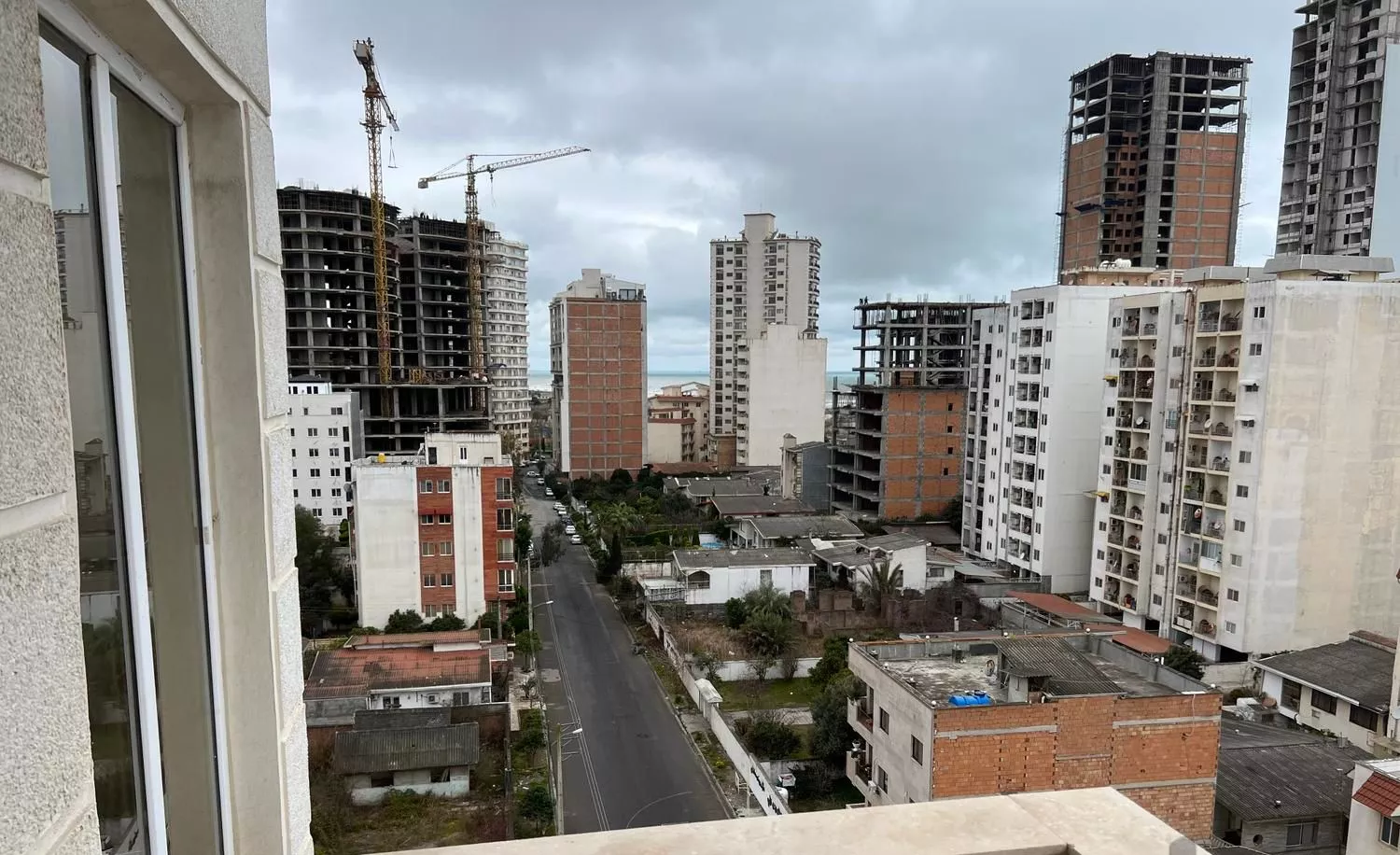 رهن کامل آپارتمان ساحلی نخست وزیری