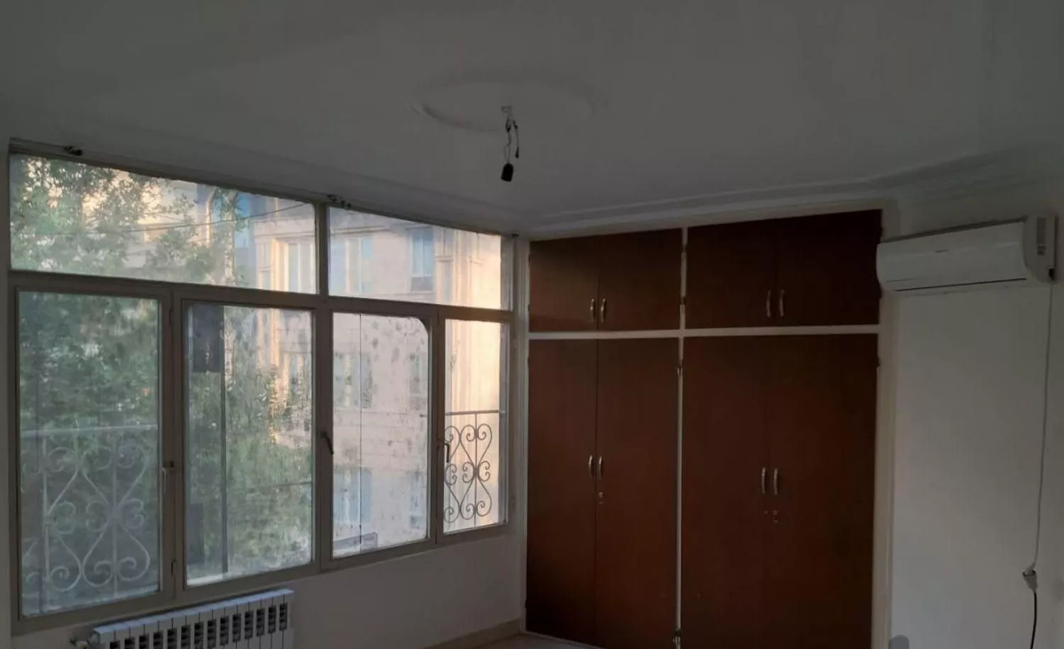 آپارتمان دوخوابه،  خیابان ایران، فیاض بخش