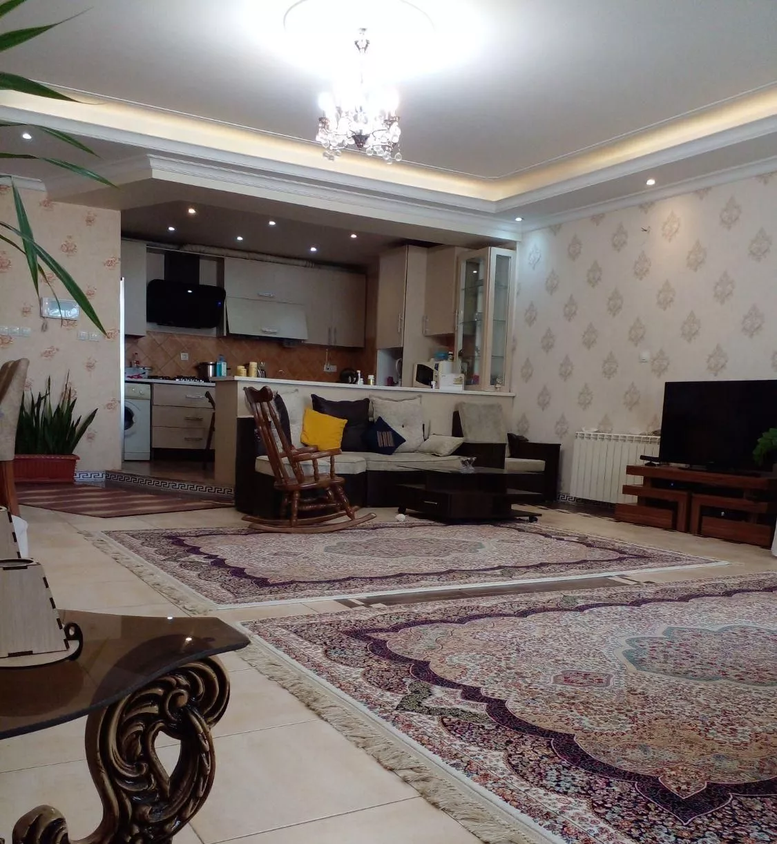 آپارتمان ۱۱۰ متر فول مهرشهر زنبق