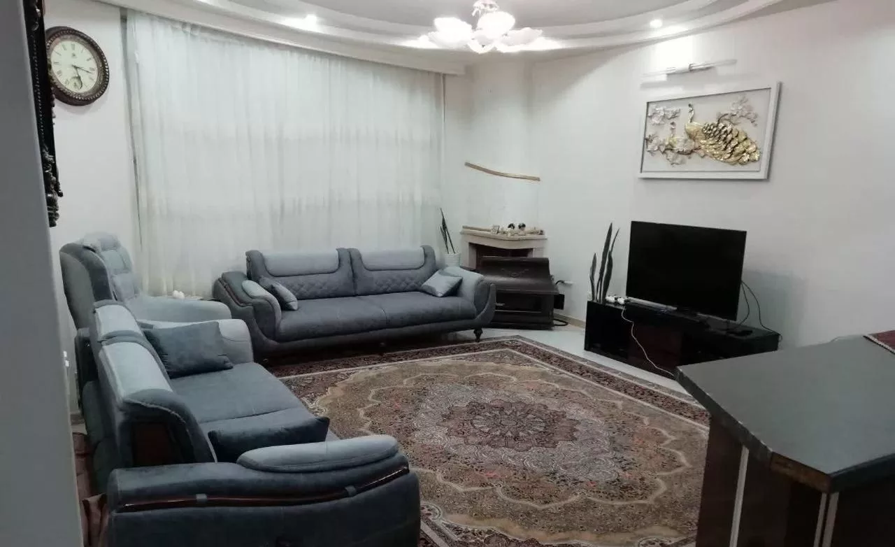 رهن کامل آپارتمان وکیل آباد 59 خیابان شریف