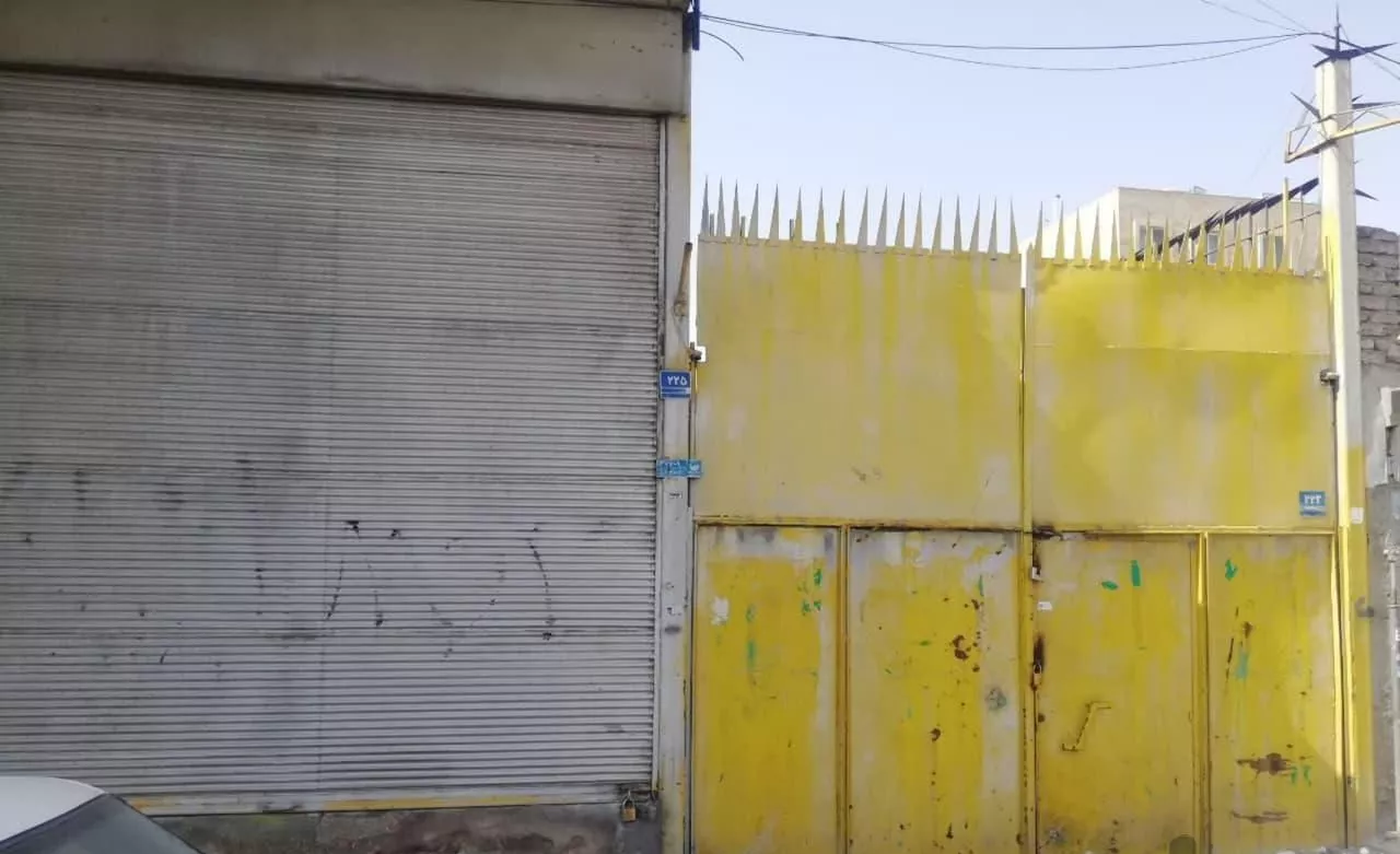 زمین360متری دوبر شیرازی نبش مظاهر با 50 متر تجاری