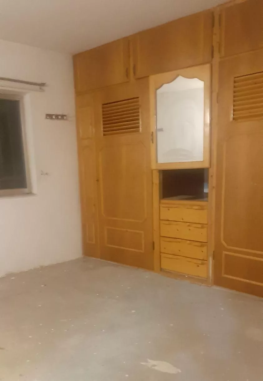 اجاره خونه طبقه اول واقع در جمشید آباد