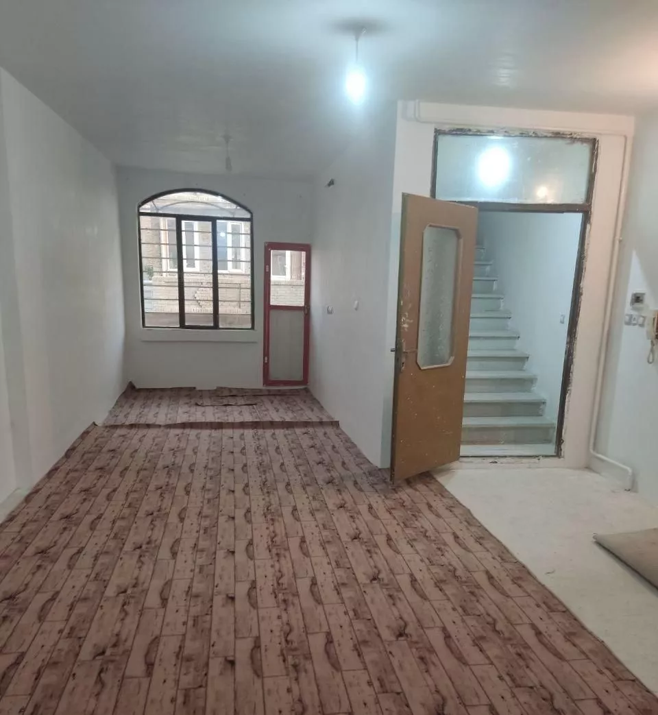 اجاره خانه نقلی دو طبقه، 60 متری، زرگر آباد