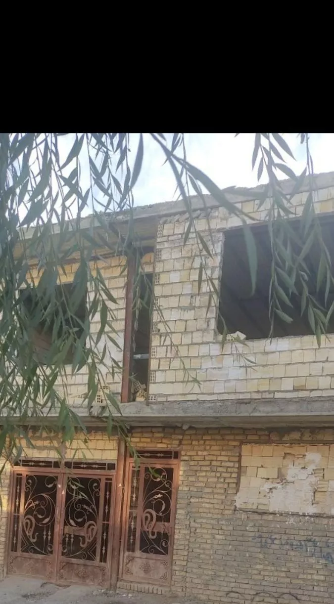 دوطبقه فروش ساختمان نیمه کاره در کاظم اباد