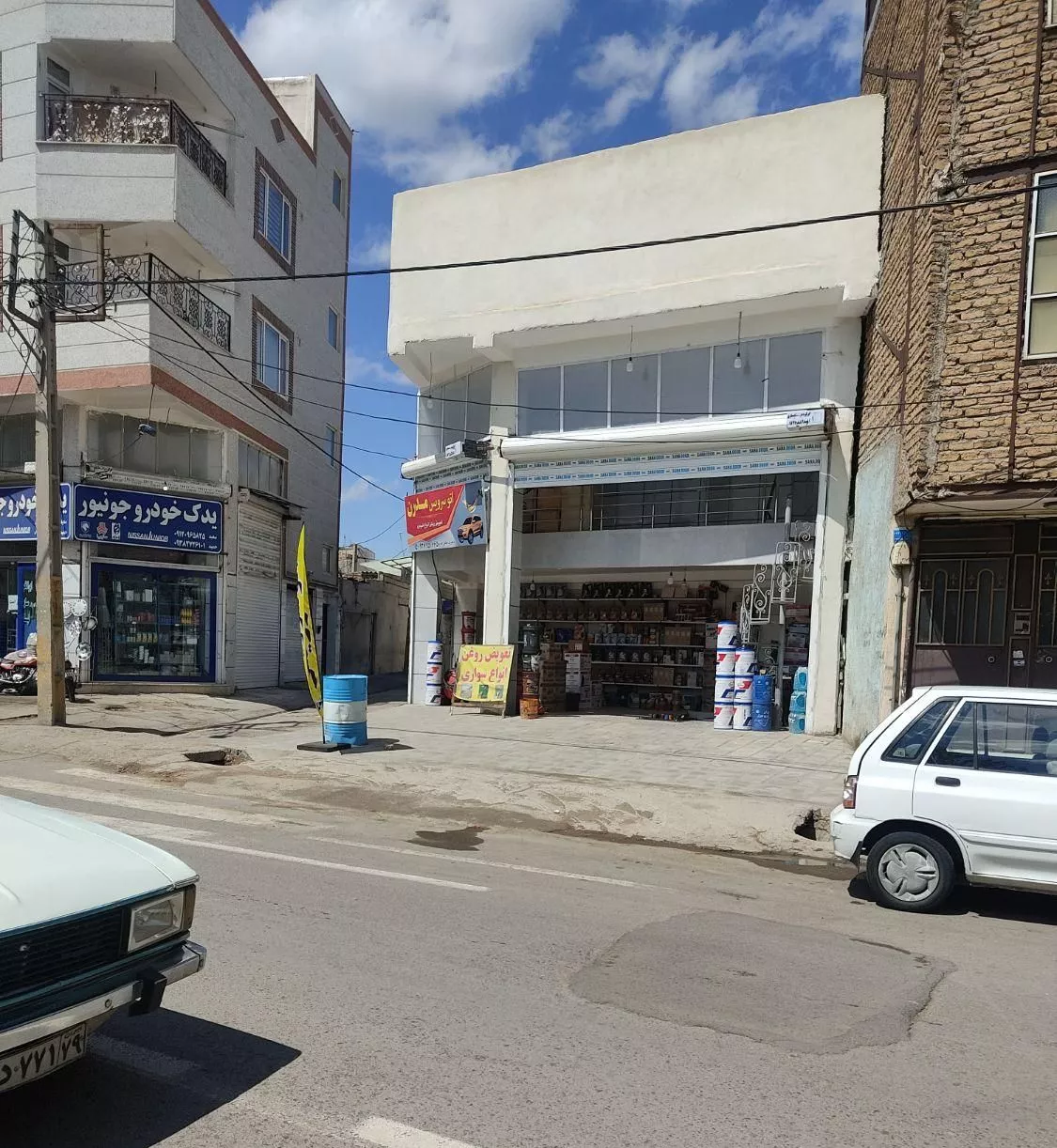 ۵۰متر مغازه تجاری دونبش به خیابان بهشتی