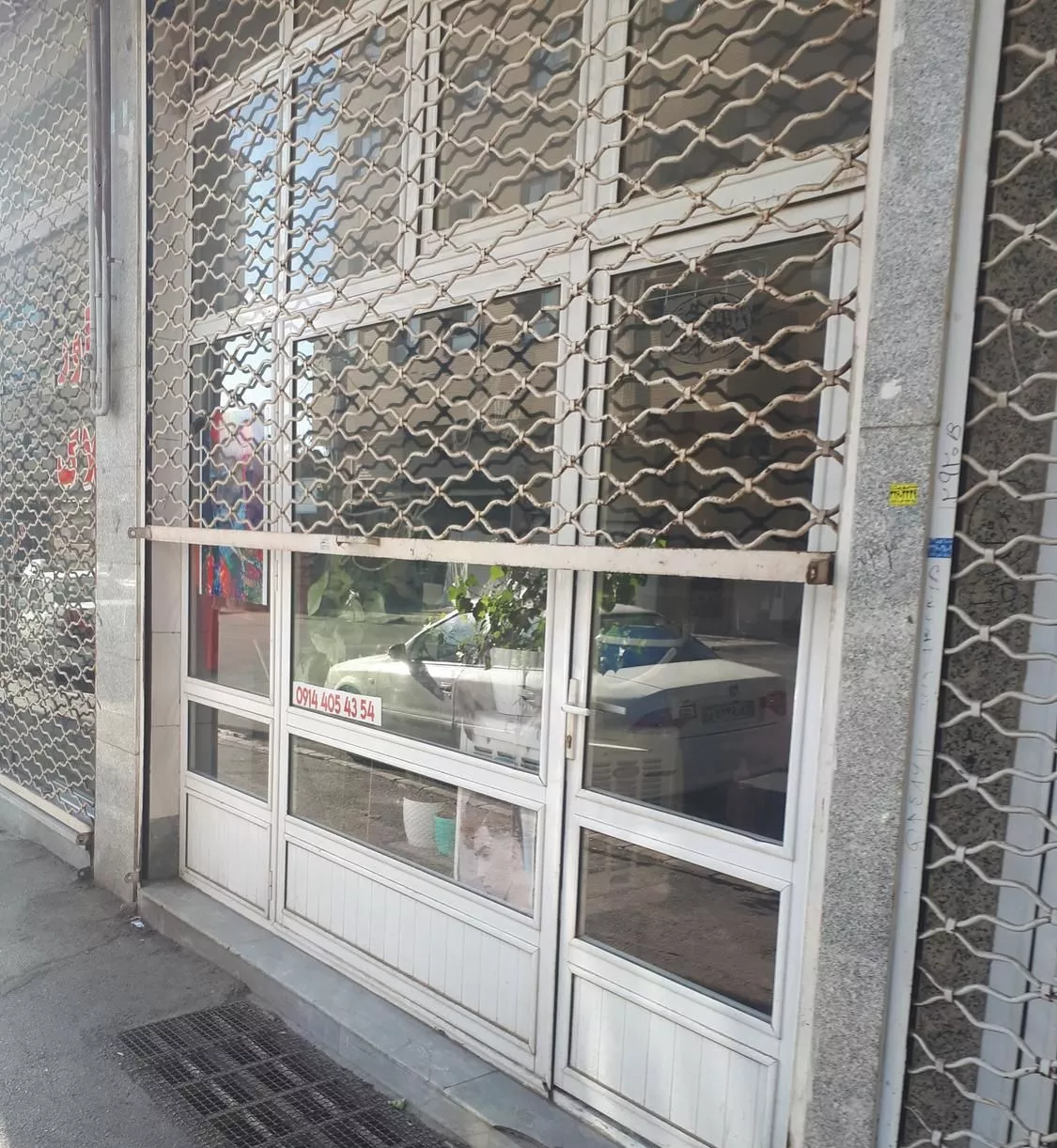 مغازه ۱۸ متری در خیابان توکلی، سردار ملی