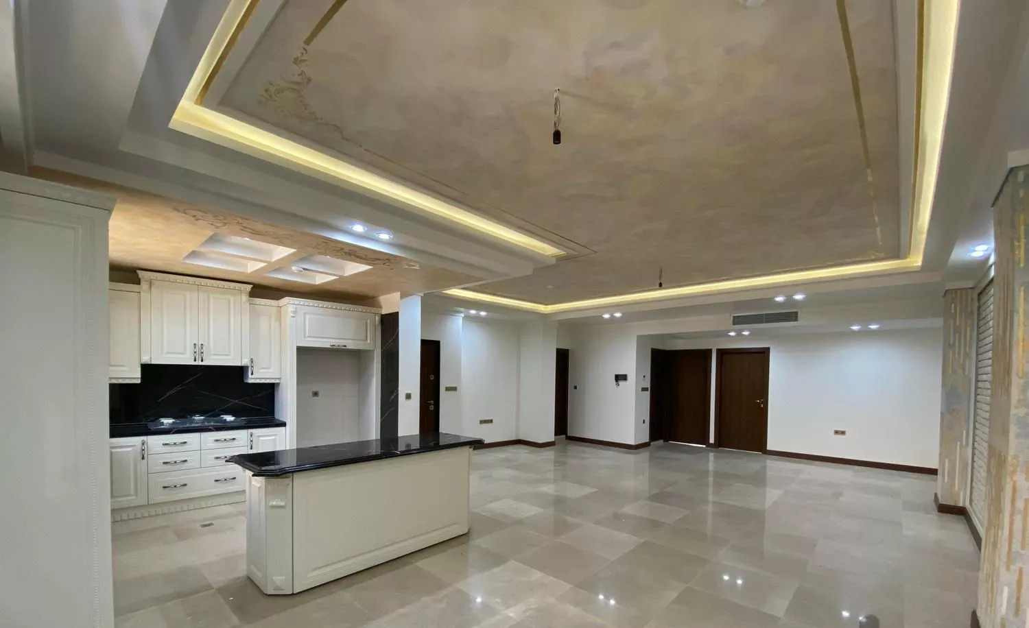 آپارتمان نوساز فول ۱۱۲ متر خواجه عبدالله